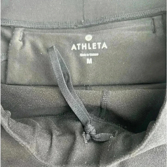 Athleta Crop Black Leggings Size Medium - Picture 4 of 7